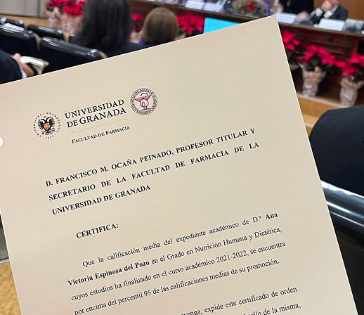 Diploma de Ana Victoria, Universidad de Granada, Nutrición Humana y Dietética